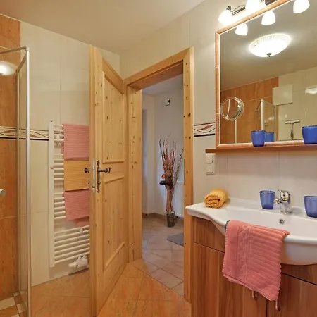 Bichlers Brennerhausl Daire *